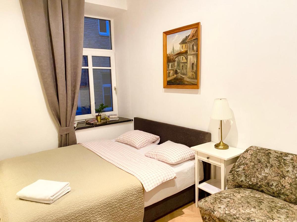 Centro Apartment Near Gedimas Avenue Vilnius Exterior photo