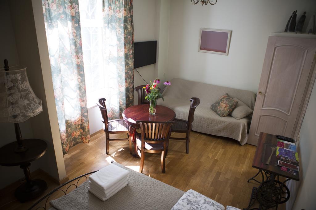 Centro Apartment Near Gedimas Avenue Vilnius Exterior photo